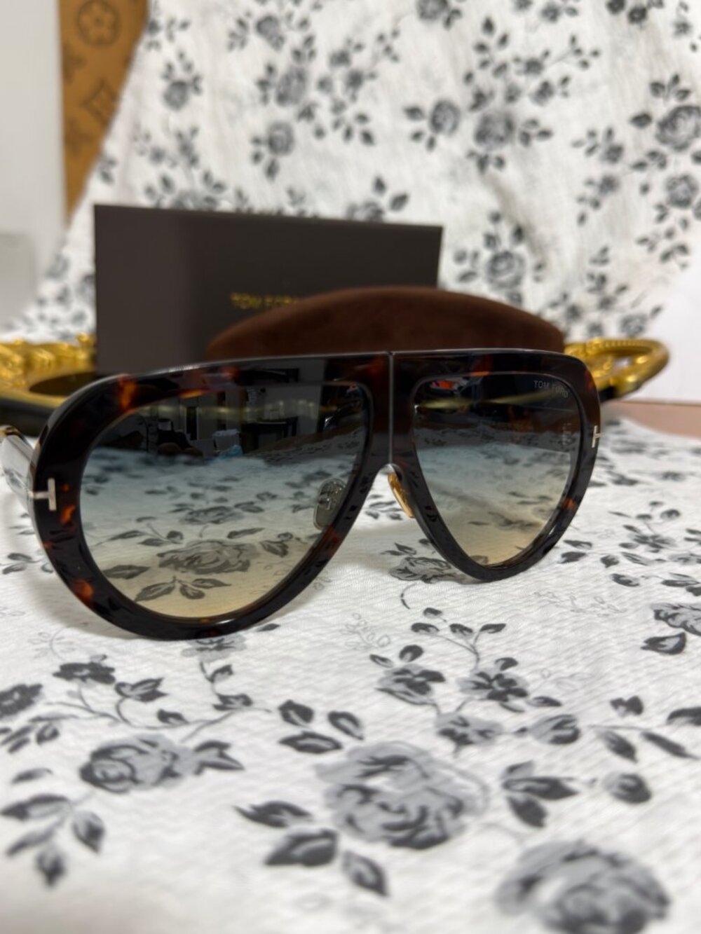 Tom Ford sunglasses - Picture 3 of 7